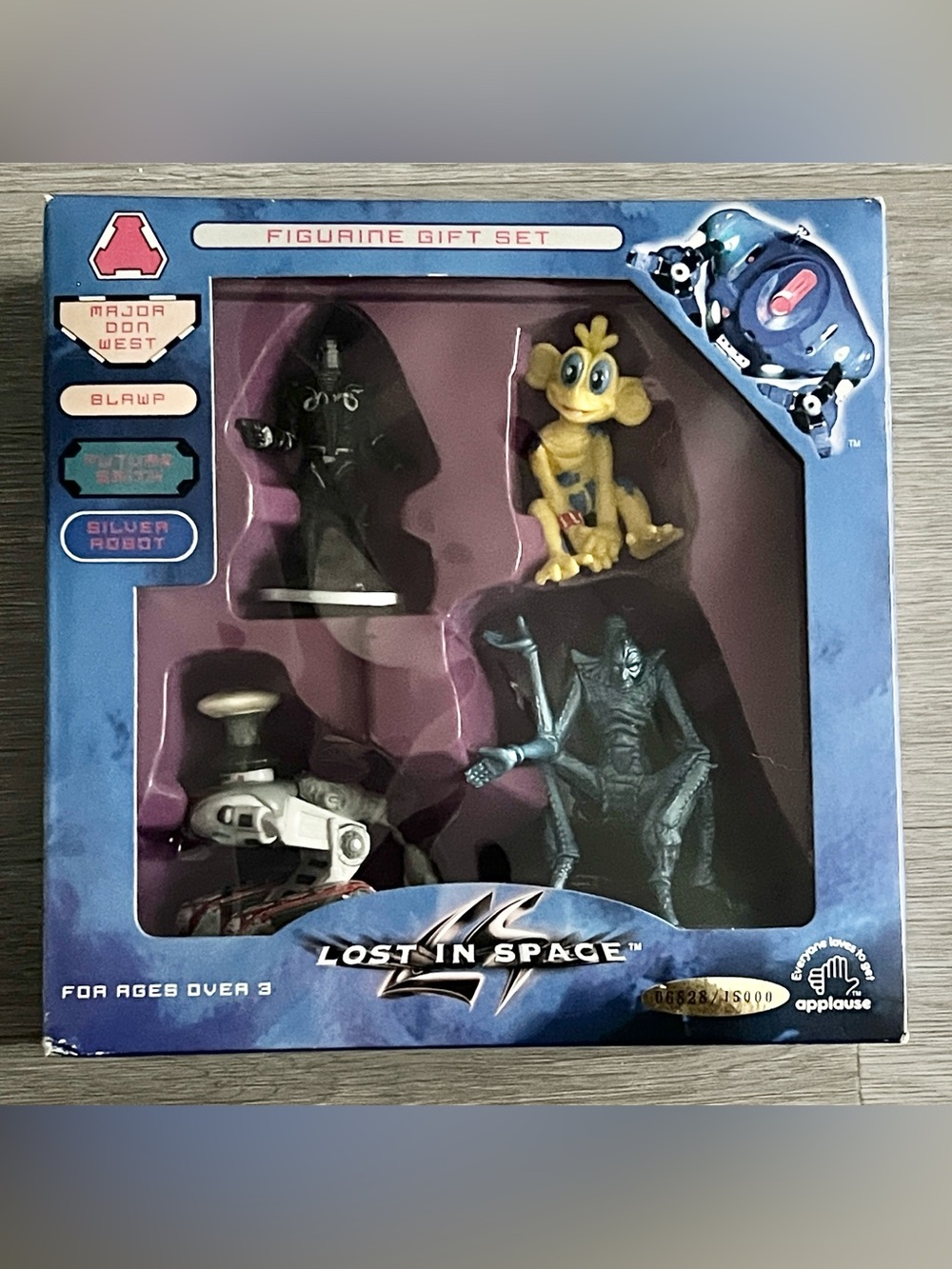 1998 Lost in Space Figure Gift - Set of 4